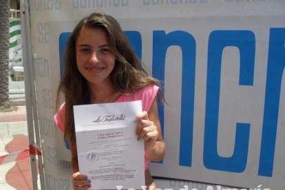 El sonido de las olas llega a la radio un día más a través de los micrófonos