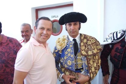 La Plaza de Toros de Roquetas de Mar registró una espectacular entrada en su segundo día y con un gran ambiente en los tendidos. FOTOS: J