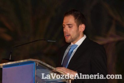 Más de 400 personas llenaron el Palmeral de Vera en los VI Premios del Levante Almeriense