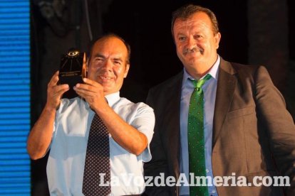 Más de 400 personas llenaron el Palmeral de Vera en los VI Premios del Levante Almeriense