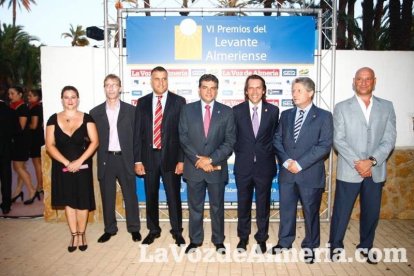 Más de 400 personas llenaron el Palmeral de Vera en los VI Premios del Levante Almeriense