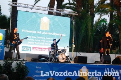 Más de 400 personas llenaron el Palmeral de Vera en los VI Premios del Levante Almeriense