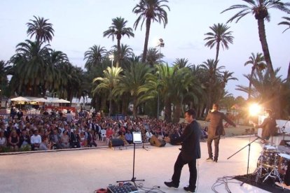 Más de 400 personas llenaron el Palmeral de Vera en los VI Premios del Levante Almeriense
