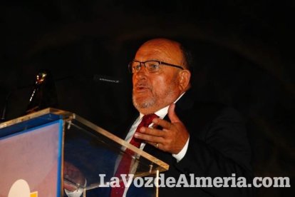 Más de 400 personas llenaron el Palmeral de Vera en los VI Premios del Levante Almeriense