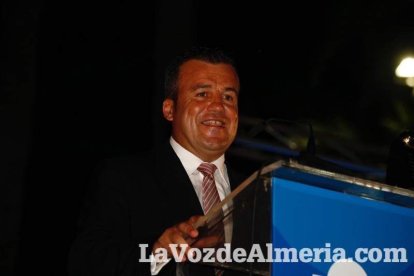 Más de 400 personas llenaron el Palmeral de Vera en los VI Premios del Levante Almeriense