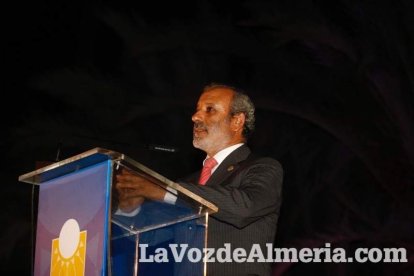 Más de 400 personas llenaron el Palmeral de Vera en los VI Premios del Levante Almeriense