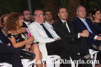Más de 400 personas llenaron el Palmeral de Vera en los VI Premios del Levante Almeriense