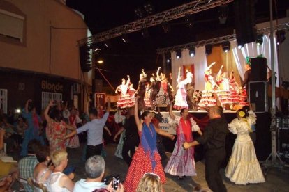 La Agrupación Folclórica Antonio de Torres, de La Cañada, celebró sus 25 años de existencia