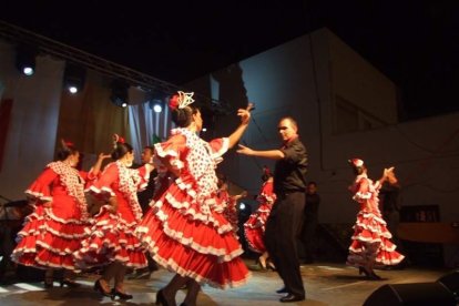 La Agrupación Folclórica Antonio de Torres, de La Cañada, celebró sus 25 años de existencia