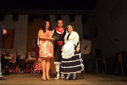 La Agrupación Folclórica Antonio de Torres, de La Cañada, celebró sus 25 años de existencia