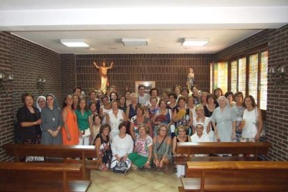 Las antiguas alumnas cursaron sus estudios de Administrativo en los años 70 del pasado siglo