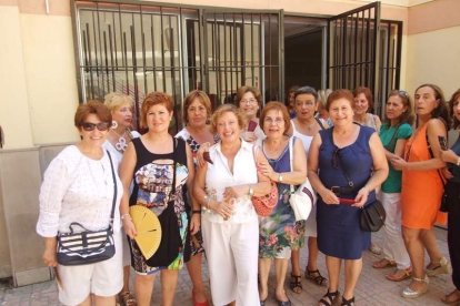 Las antiguas alumnas cursaron sus estudios de Administrativo en los años 70 del pasado siglo