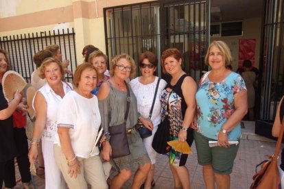 Las antiguas alumnas cursaron sus estudios de Administrativo en los años 70 del pasado siglo