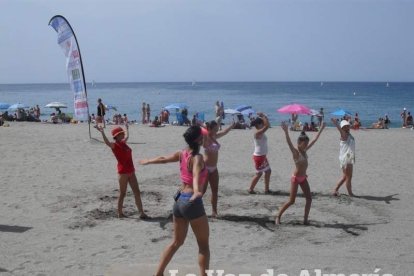 ‘Hoy por Hoy’ salta al ruedo de San Miguel en su cuarta semana playera