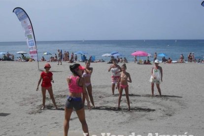‘Hoy por Hoy’ salta al ruedo de San Miguel en su cuarta semana playera