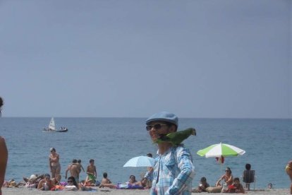 Arena, juegos, baile e invitados para que el programa vaya sobre ruedas