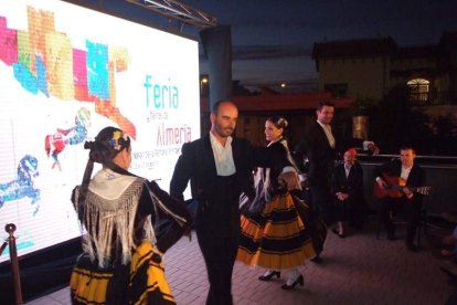 Los jardines de la Casa del Cine han acogido la presentación de los actos a cargo del alcalde