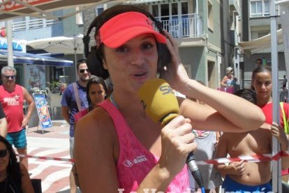 Sexualidad, artistas y armonía para gozar de un día de playa en Almería