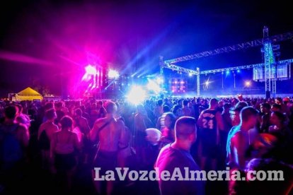 Celebración del Festival de Música Electrónica, Dreambeach, en Villaricos.