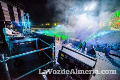 Celebración del Festival de Música Electrónica, Dreambeach, en Villaricos.