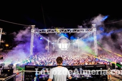 Celebración del Festival de Música Electrónica, Dreambeach, en Villaricos.