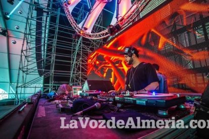 Celebración del Festival de Música Electrónica, Dreambeach, en Villaricos.