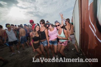 Celebración del Festival de Música Electrónica, Dreambeach, en Villaricos.