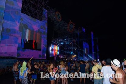 Celebración del Festival de Música Electrónica, Dreambeach, en Villaricos.
