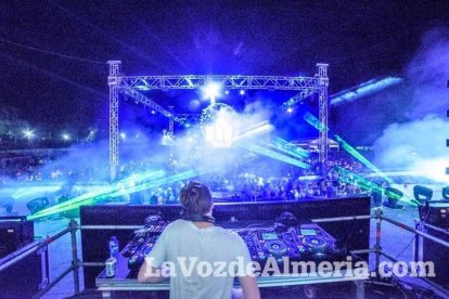 Celebración del Festival de Música Electrónica, Dreambeach, en Villaricos.