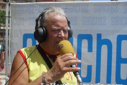 La edición de veranos de Hoy por hoy cuelga el bañador y prepara el traje de lunares para cambiar los días de playa por la Feria.
