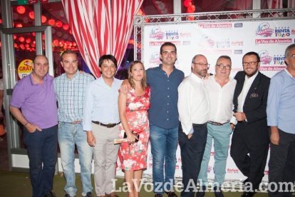 La Caseta de la Feria se llena desde las primeras horas.