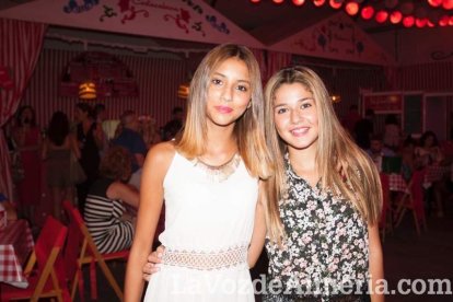 La Caseta de la Feria se llena desde las primeras horas.