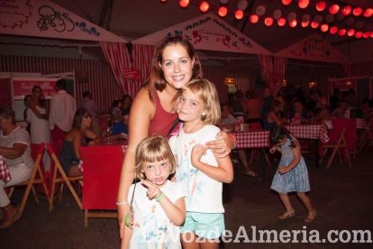La Caseta de la Feria se llena desde las primeras horas.