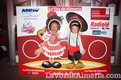 La Caseta de la Feria se llena desde las primeras horas.