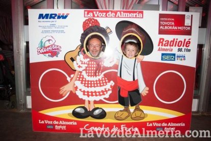 La Caseta de la Feria se llena desde las primeras horas.