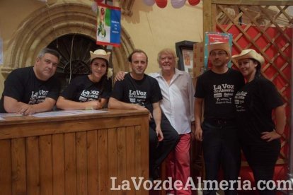 Seguimos en la Feria del Mediodía con muchos ánimos y ganas de fiesta.