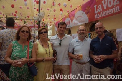 Seguimos en la Feria del Mediodía con muchos ánimos y ganas de fiesta.