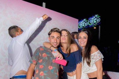 Caseta de Los 40 Principales y Guarapo Night en la Feria de Almeriía 2015. Fotos: Néstor Cánovas.