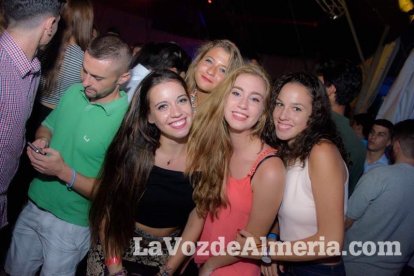 Caseta de Los 40 Principales y Guarapo Night en la Feria de Almeriía 2015. Fotos: Néstor Cánovas.