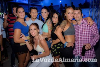 Caseta de Los 40 Principales y Guarapo Night en la Feria de Almeriía 2015. Fotos: Néstor Cánovas.