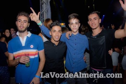 Caseta de Los 40 Principales y Guarapo Night en la Feria de Almeriía 2015. Fotos: Néstor Cánovas.