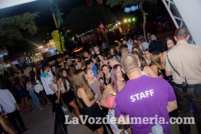 Caseta de Los 40 Principales y Guarapo Night en la Feria de Almeriía 2015. Fotos: Néstor Cánovas.