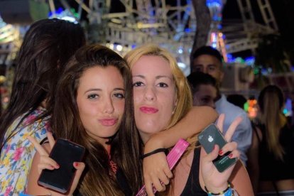 Caseta de Los 40 Principales y Guarapo Night en la Feria de Almeriía 2015. Fotos: Néstor Cánovas.