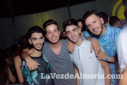 Caseta de Los 40 Principales y Guarapo Night en la Feria de Almeriía 2015. Fotos: Néstor Cánovas.