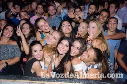 Caseta de Los 40 Principales y Guarapo Night en la Feria de Almeriía 2015. Fotos: Néstor Cánovas.