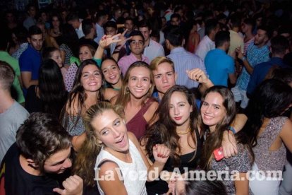 Caseta de Los 40 Principales y Guarapo Night en la Feria de Almeriía 2015. Fotos: Néstor Cánovas.