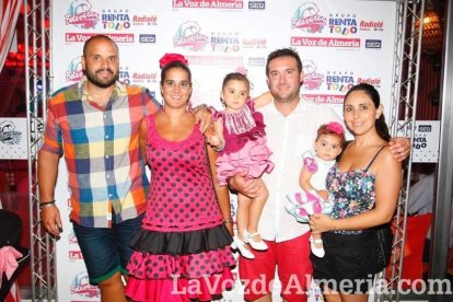 ¡Todos disfrutan de la Feria en la Caseta!