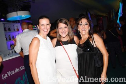 ¡Todos disfrutan de la Feria en la Caseta!