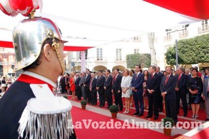 Homenaje en la Plaza Vieja a los Coloraos en la Feria de Almería.