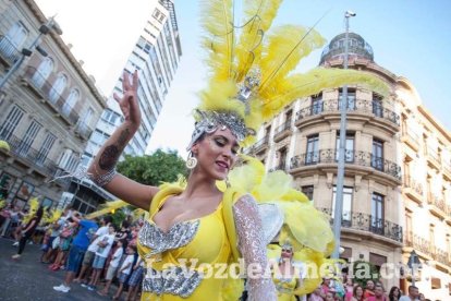 Batalla de flores de la Feria de Almería 2015. Fotos: Fran Muñoz.
